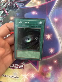 (YBL) Dark Hole - LOB-052 - YuGiOh Unlimited LP - Image 4