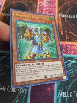Yugioh Dragunity Legionnaire LCKC-EN085 Ultra Rare 1st Edition Near Mint - Image 2