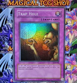Yugioh Trap Hole LOB-058 Super Rare Original Print Konami 2002 - Image 1