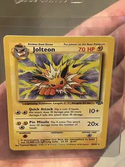 1999 Pokemon TCG Jolteon Jungle 20/64 Rare Vintage Card WOTC Non Holo NM - Image 4