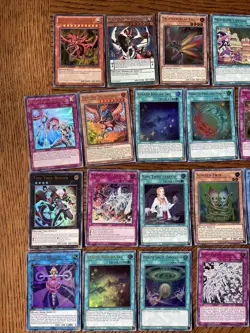 Yugioh card Lot 60+ Foil Holo Limited Edition First Edition Mixed Lot See Pics - Image 2