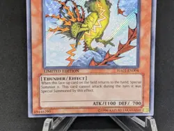 HA01-EN004 Yugioh! Mist Valley Thunderbird Secret Rare Limited Edition LP/DMG - Image 3