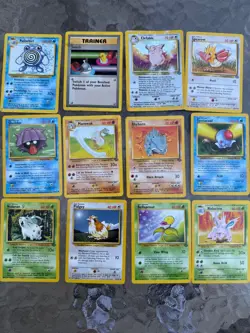 pokemon base set, jungle, fossil bulk charmander, Tangela over 50 card - Image 2