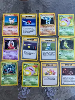 pokemon base set, jungle, fossil bulk charmander, Tangela over 50 card - Image 3