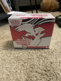 Pokemon White Flare ETB Regular Elite Trainer Box TCG - Image 1