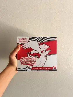 Pokemon White Flare ETB Regular Elite Trainer Box TCG - Image 1