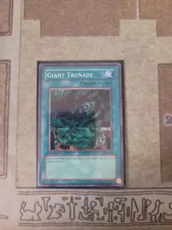 YUGIOH GIANT TRUNADE MRL-048 SUPER 1ST ED MP 1996 - Image 1