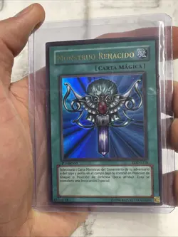 Monster Reborn Spanish Ultra Rare 1st LOB-118 LDD-S118 Yu-Gi-Oh! LP Card Yugioh! - Image 1