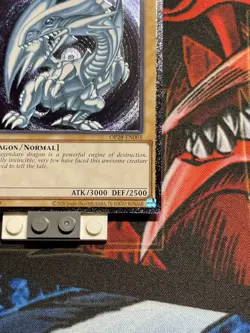Blue-Eyes White Dragon Ultimate Rare NM OP28-EN001 Yugioh - Image 3