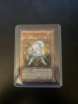 Yu-Gi-Oh Ryko, Lightsworn Hunter LODT-EN022 1st Edition NM card W/ Toploader - Image 4