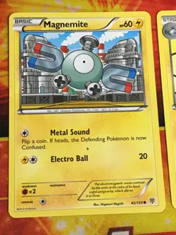 D1064 POKEMON TCG PLASMA STORM 2012 MAGNEMITE 42 MAGNETON 45 HP-DMG - Image 2