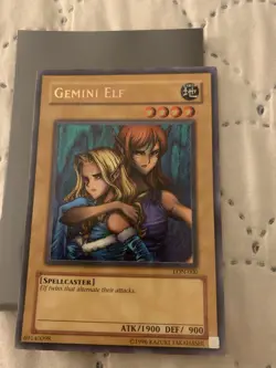 YuGiOh! Gemini Elf LON-000 Super Rare Unlimited NM - Image 2