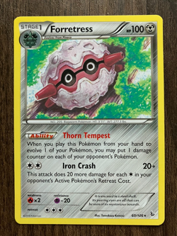 Forretress 60/106 - 2014 Pokemon Flashfire Rare Card - Tomokazu Komiya Artwork - Image 1