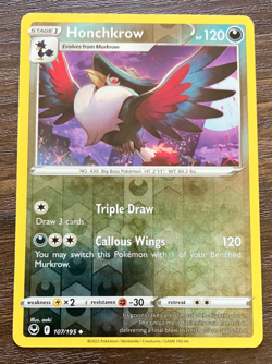 REVERSE HOLO Honchkrow 107/195 - 2022 Pokemon Silver Tempest Uncommon Card - NM - Image 1