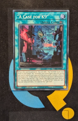 JUSH-EN040 ''A Case for K9'' Super Rare 1st Ed YuGiOh - Image 1