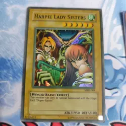 Yugioh English Harpie Lady Sisters MRD Super Rare Faded Played Original - Image 2