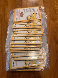 10 x Sealed Sets of 3 Pokemon Movie Promo Legendary Birds - Image 4