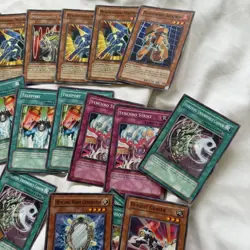 Yugioh 100 Card Lot NM Near Mint Yugioh! 1996 Kazuki Takahashi - Image 5