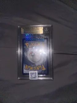 Pokemon Beckett BGS 9.5 Umbreon VMAX Alternate Art 215/203 Evolving Skies - Image 2