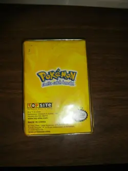 Vintage Pokemon 2000 Ho-oh Mini Card Binder With Cards! - Image 3