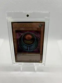 Yugioh Morphing Jar PGLD-EN081 Gold Rare LP - Image 1