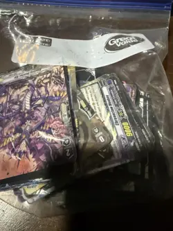 CARDFIGHT VANGUARD CARD LOT OVER 50 CARDS - Image 1