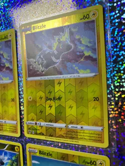 Pokemon TCG Reverse Holo Blitzle: Black & White 41/114; 053/185; 050/198 - Image 3