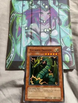 Yugioh 1x Thunder Dragon CP02-EN015 Champion Pack 2 Unlimited PLAYED - Image 1