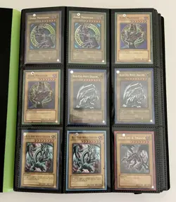 Yugioh Vintage 11 Foil/360 Card Binder Lot Dark Magician Blue-Eyes Red-Eyes 2002 - Image 2
