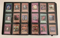 Yugioh Vintage 11 Foil/360 Card Binder Lot Dark Magician Blue-Eyes Red-Eyes 2002 - Image 4