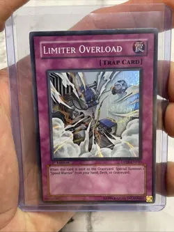 Limiter Overload - DP08-EN030 - Super Rare - 1st Edition LP YuGiOh! Duelist Pac - Image 2