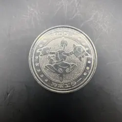 Hitmontop Pokemon Battle Coin Silver Japanese Very Rare Nintendo Japan - Image 1