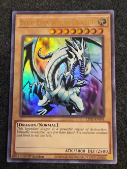 Blue-Eyes White Dragon LDS2-EN001 Legendary Duelists: Season 2 Yugioh Gold NM - Image 1