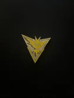 Zapdos Team Instinct Enamel Pin Rare Official Pokemon Pin Pokemon Go - Image 1