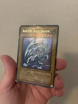 Yugioh Blue-Eyes White Dragon SDK-001 Ultra Rare Faded - Image 2