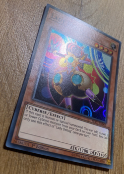 Lady Debug | SDPL-EN005 | Super Rare | 1st Edition | YuGiOh | Mint Condition - Image 4