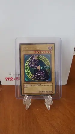 Yugioh Dark Magician Ultra Rare SDY - 1st Edition Mago Oscuro MINT GRADE READY - Image 1