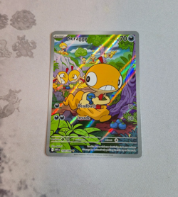 Pokemon TCG Scraggy 138/086 2025 White Flare Illustration Rare Card - NM - Image 2