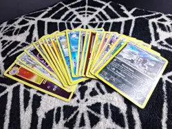 20x Holographic Pokemon Cards Mystery Lot LM Grab Bag Holos Fun No Duplicates !! - Image 1