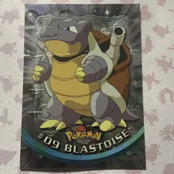 Holofoil Blastoise #09 Series 1 Black Label - TOPPS Pokemon Card - Image 3