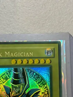 Yugioh Dark Magician LOB-005 Ultra Rare 1st Edition WAVY Max Faded - Image 2