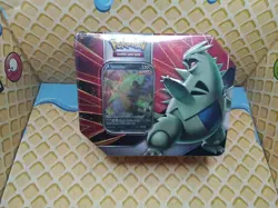 POKEMON TCG Tyranitar V Strikers Tin!!!! 5 Booster Packs!!! Possible ES packs - Image 1