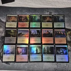 MTG Adventures In The Forgotten Realms : Foil Basic Lands Only Lot • 15 - Image 1