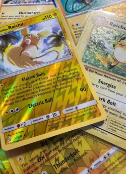 Pokemon Trading Card Game 5 Raichu Card lot (No Duplicates) - Image 3