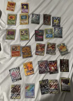 LOT OF 10 RANDOM POKEMON PACK - Image 1