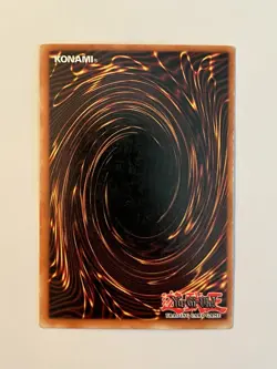 Blue-Eyes White Dragon BPT-009 2002 Collectors Tin Limited Edition - Image 2