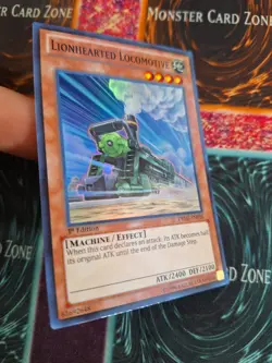 Yu-Gi-Oh! Lionhearted Locomotive DRLG-EN036 Super Rare 1st Edition Near Mint a1/ - Image 2