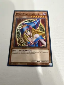 Yu-Gi-Oh! TCG Dark Magician Girl LDK2-ENY11 Common Non-Holo Card - Image 1