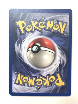 Machop 52/102 Base Set Pokemon Card - LP/MP Miscut Off Center OFC Error - Image 3