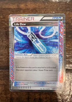 Trainer Item Life Dew Holo 107/116 Pokemon TCG Card Plasma Freeze Ace Spec 2013 - Image 1